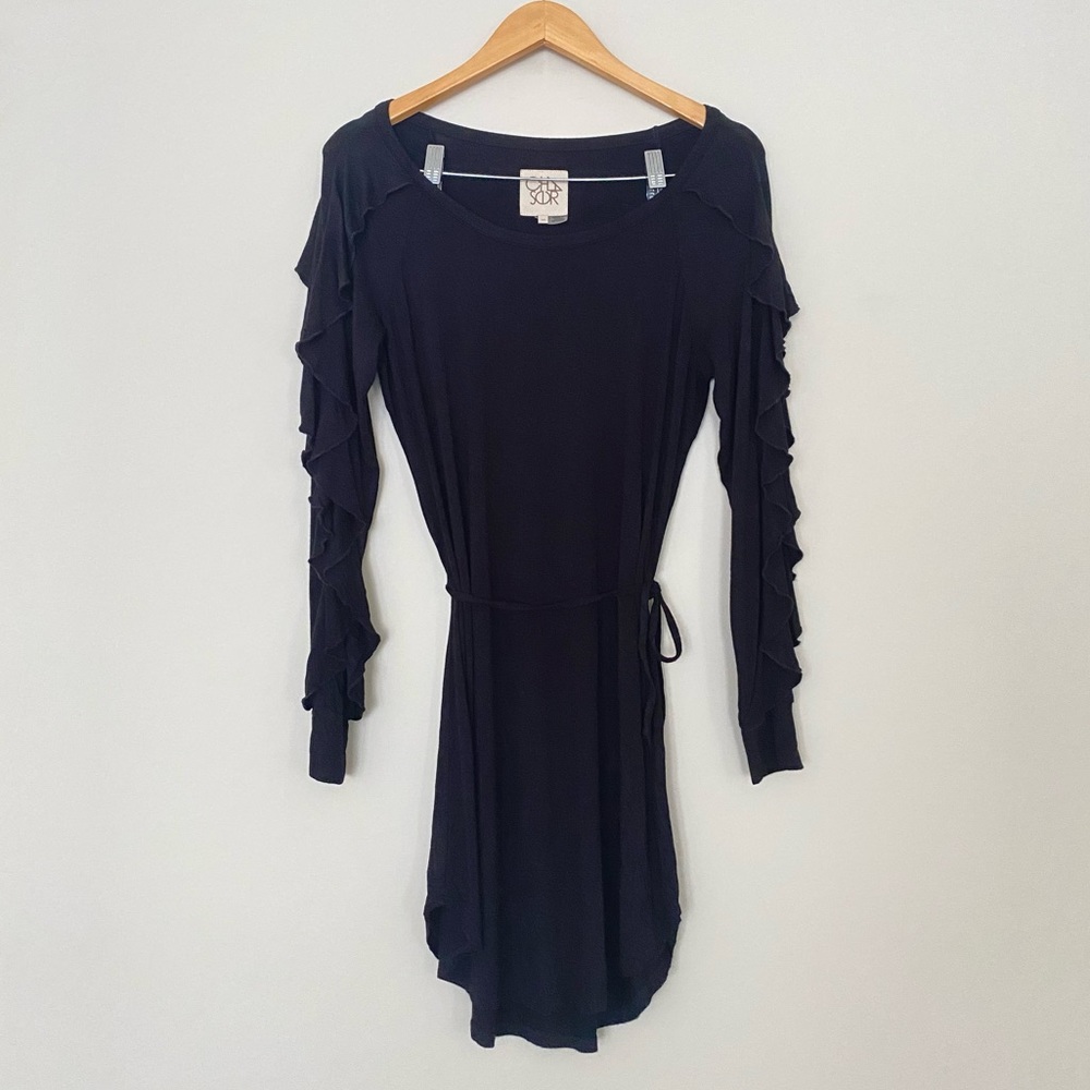 CHASER Black Ruffle Sleeve Tie Waist Longsleeve Jersey Dress